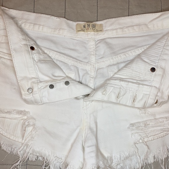 Free people cut off shorts - Picture 3 of 5